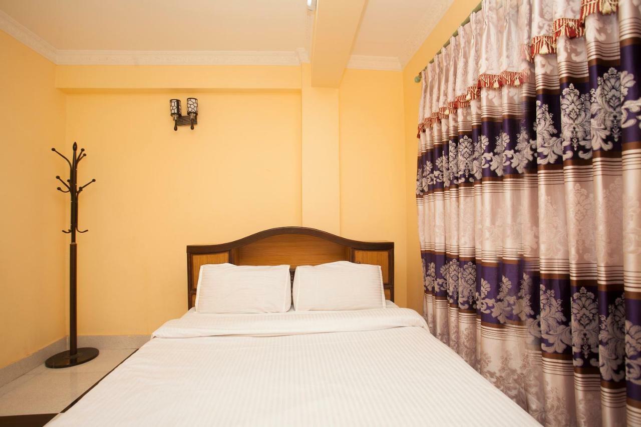קטמנדו Spot On 397 Hotel Triveni Guest House מראה חיצוני תמונה