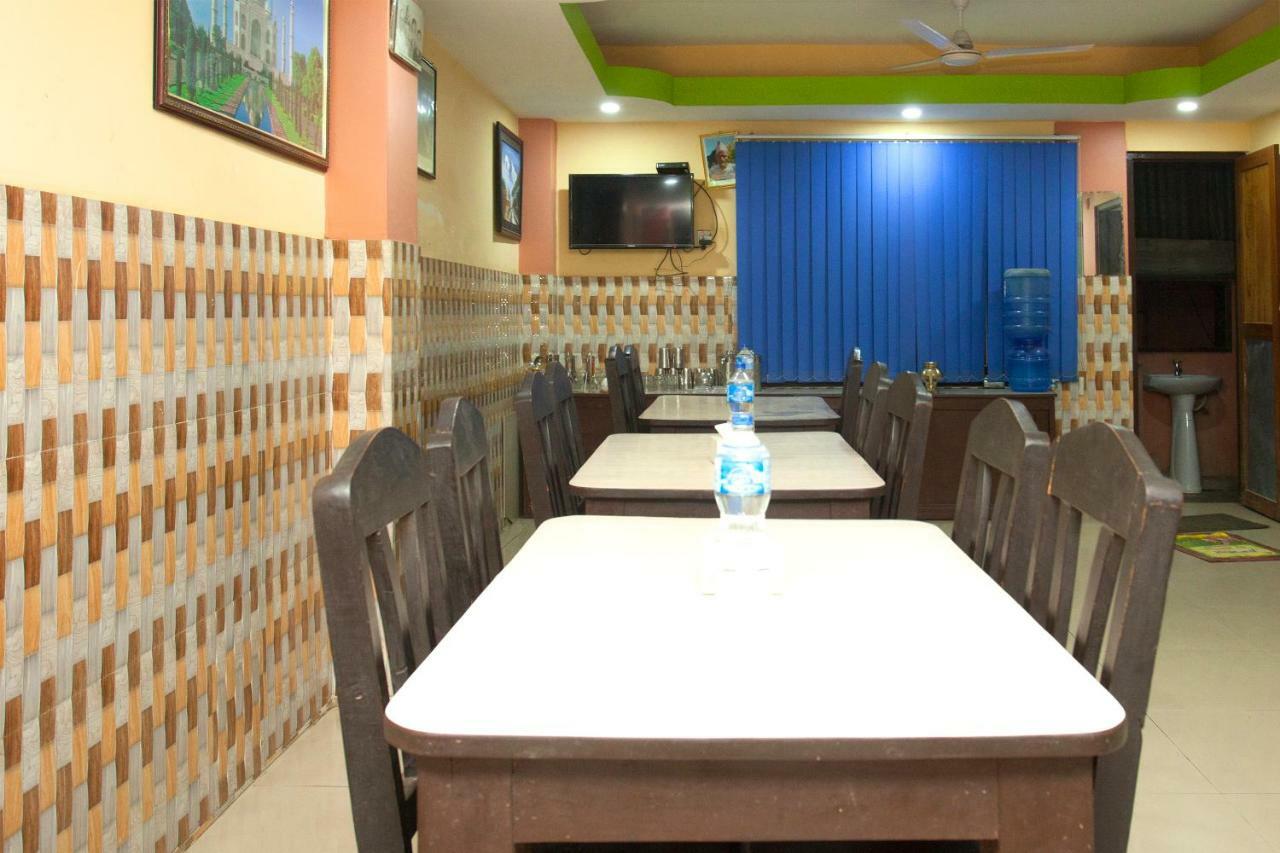 קטמנדו Spot On 397 Hotel Triveni Guest House מראה חיצוני תמונה